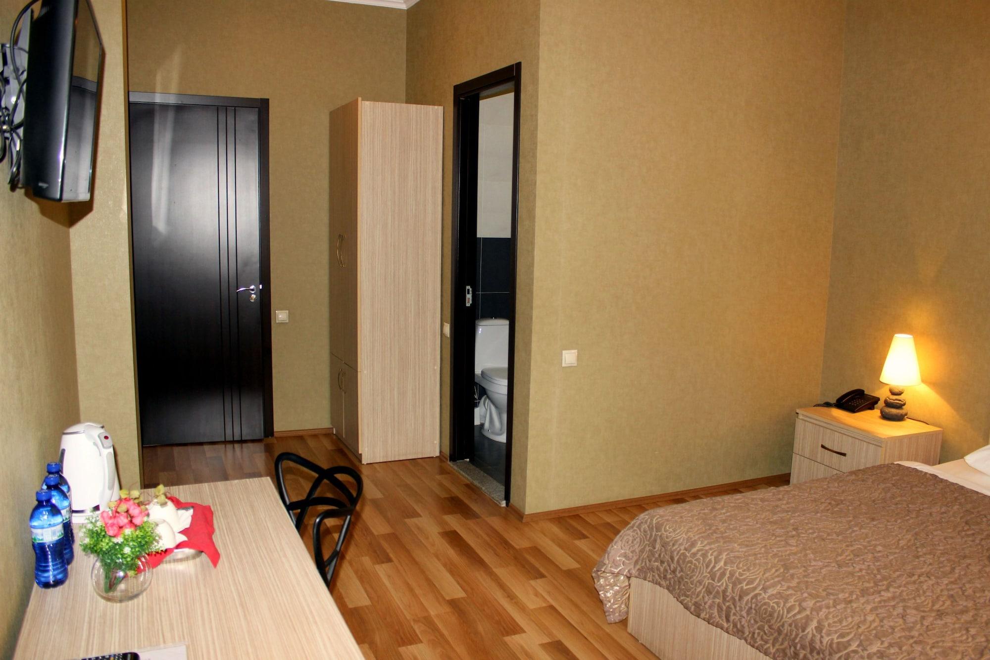 Hotel Darchi Tbilisi Buitenkant foto