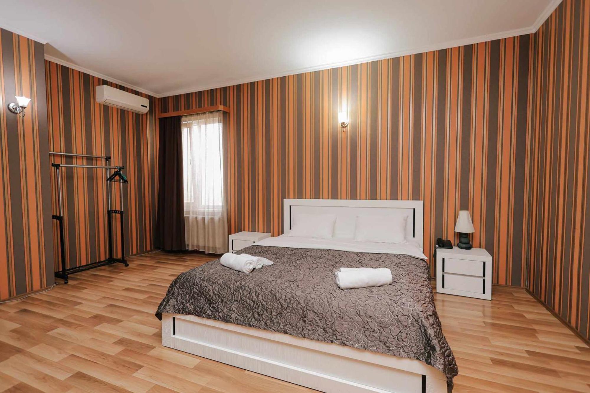 Hotel Darchi Tbilisi Buitenkant foto